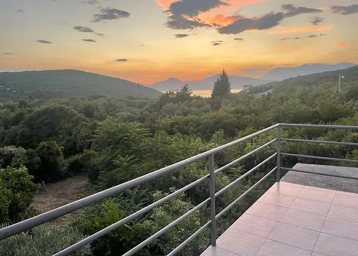 Apartman U Sumi Nedaleko Od Mora